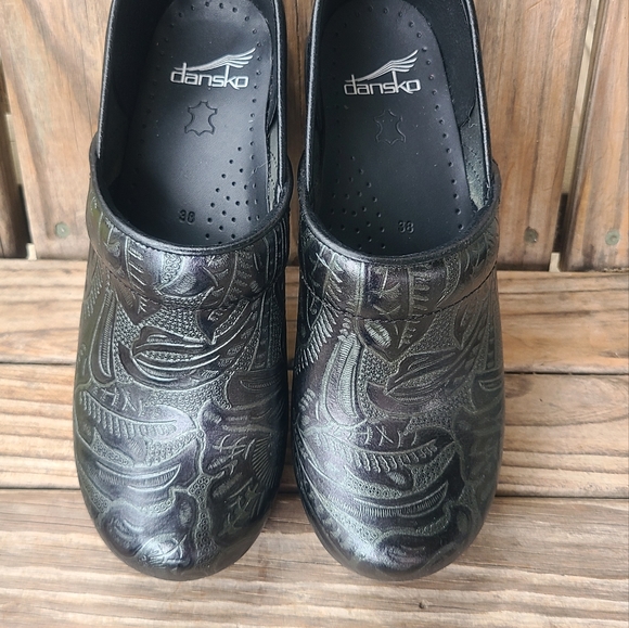 Dansko clogs - Picture 8 of 11